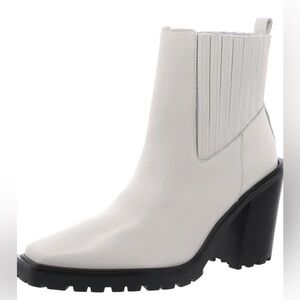 Vince Camuto Aresse Bootie